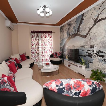 Apartamento “Apheartment Gjirokastra” Exterior foto