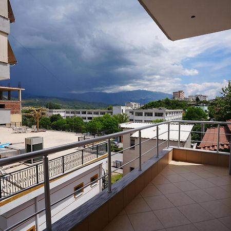 Apartamento “Apheartment Gjirokastra” Exterior foto